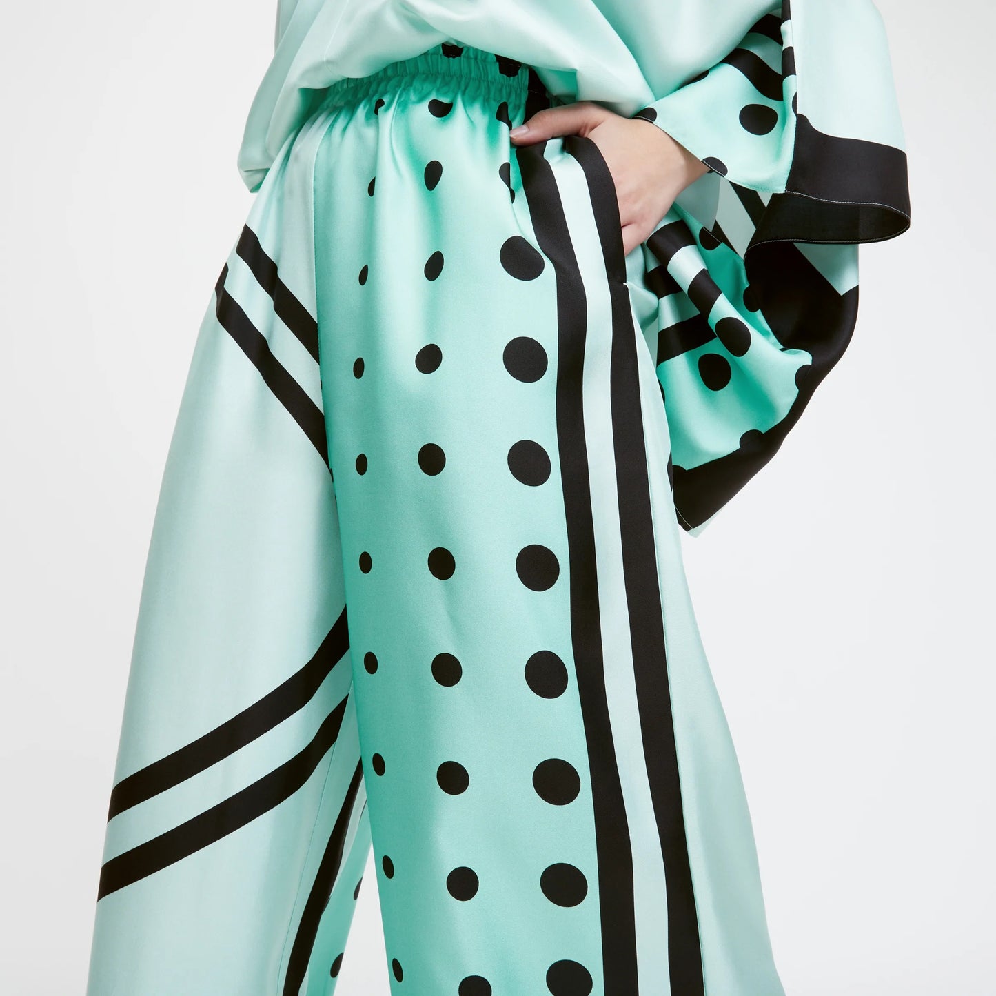 Mint Green Graphic Silk Co-ord Set – Contemporary Luxe