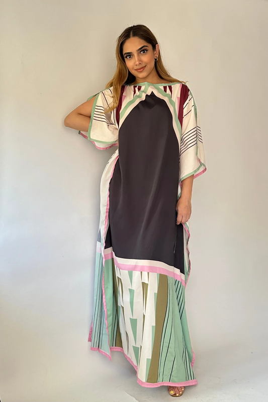 Elegant Black & Green Geometric Printed Kaftan