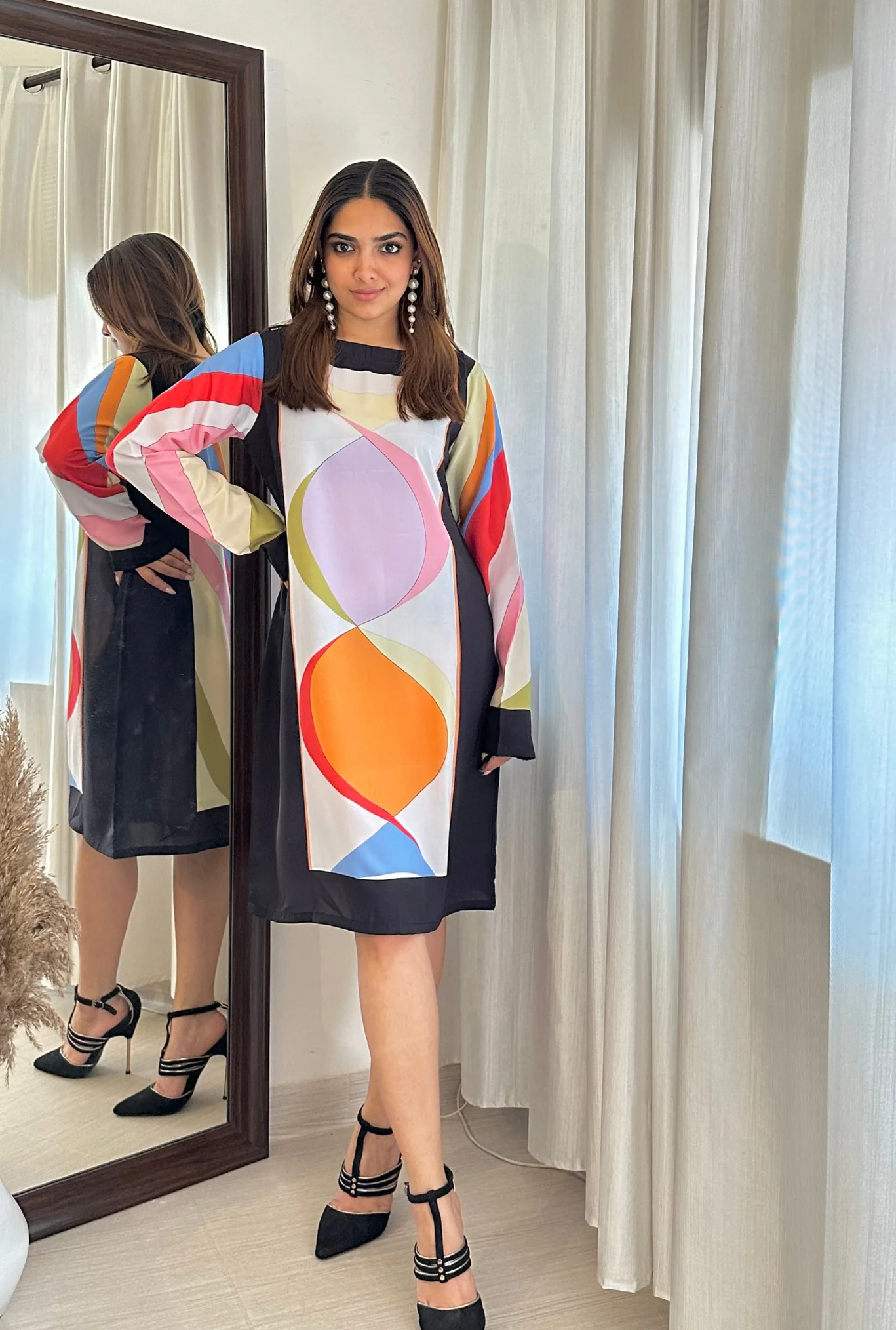 Geometric Colorblock Silk Shift Dress – Multicolor Elegance