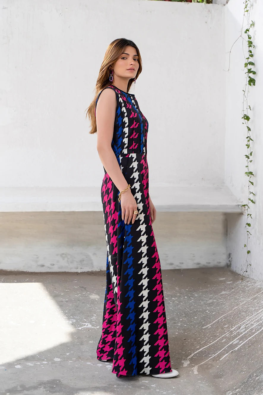 Vivid Houndstooth Sleeveless Maxi Dress – Effortless Statement Elegance