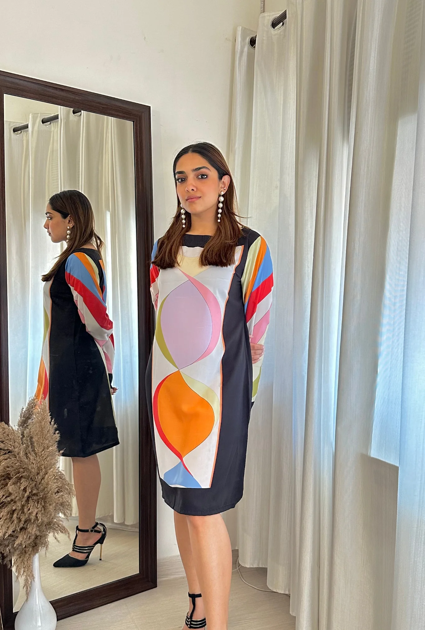 Geometric Colorblock Silk Shift Dress – Multicolor Elegance