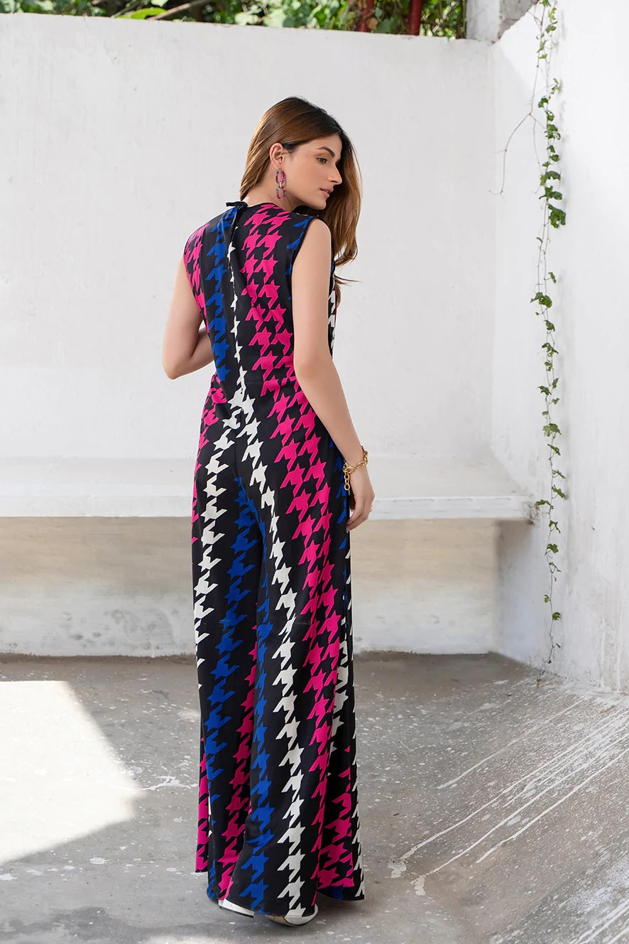 Vivid Houndstooth Sleeveless Maxi Dress – Effortless Statement Elegance