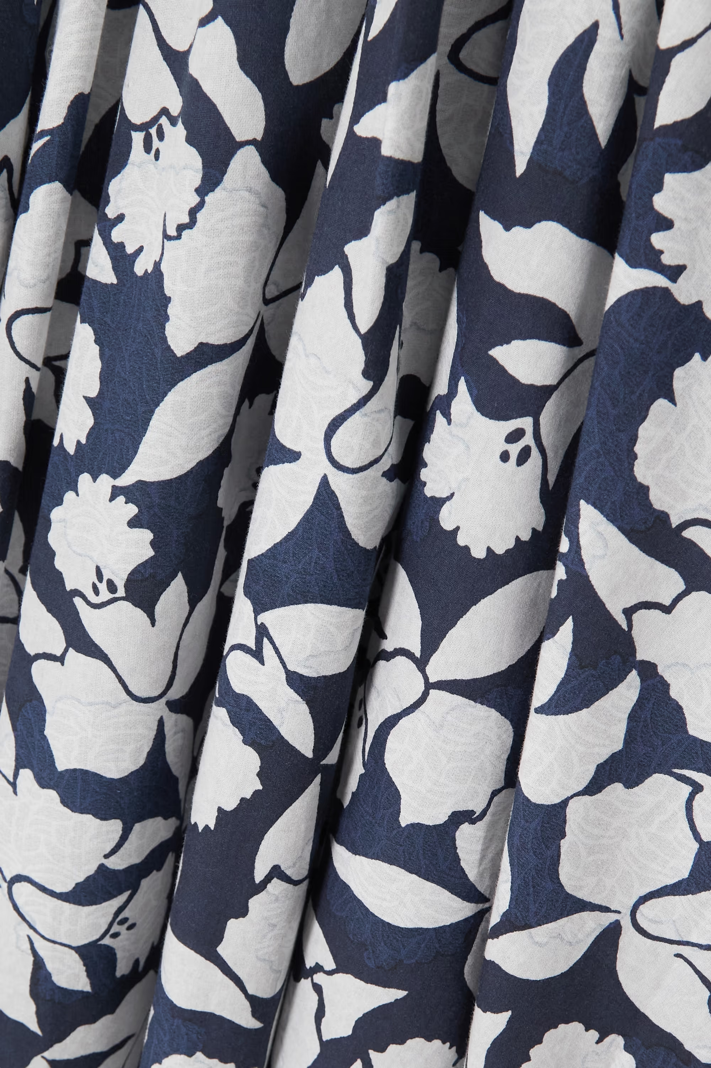 Midnight Bloom Halter Maxi Dress – Navy & White Floral