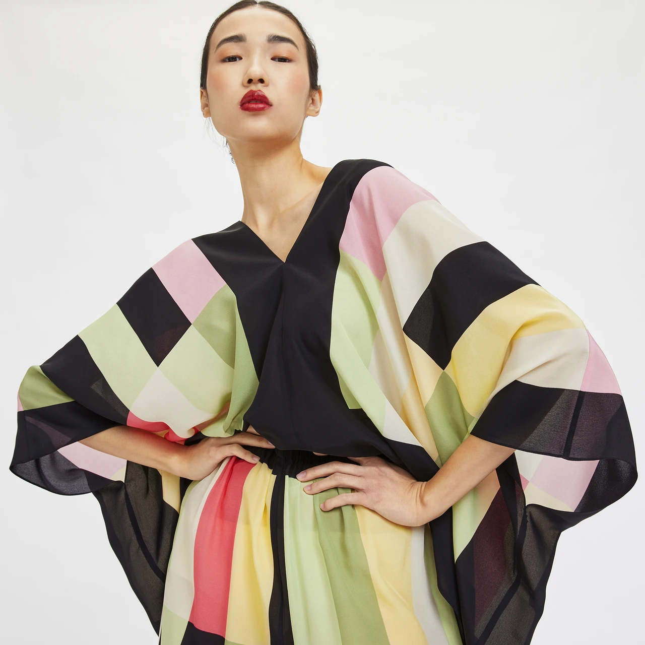 Multicolor Block Print Silk Co-ord Set (V-Neck Kaftan Top & Wide-Leg Pants)