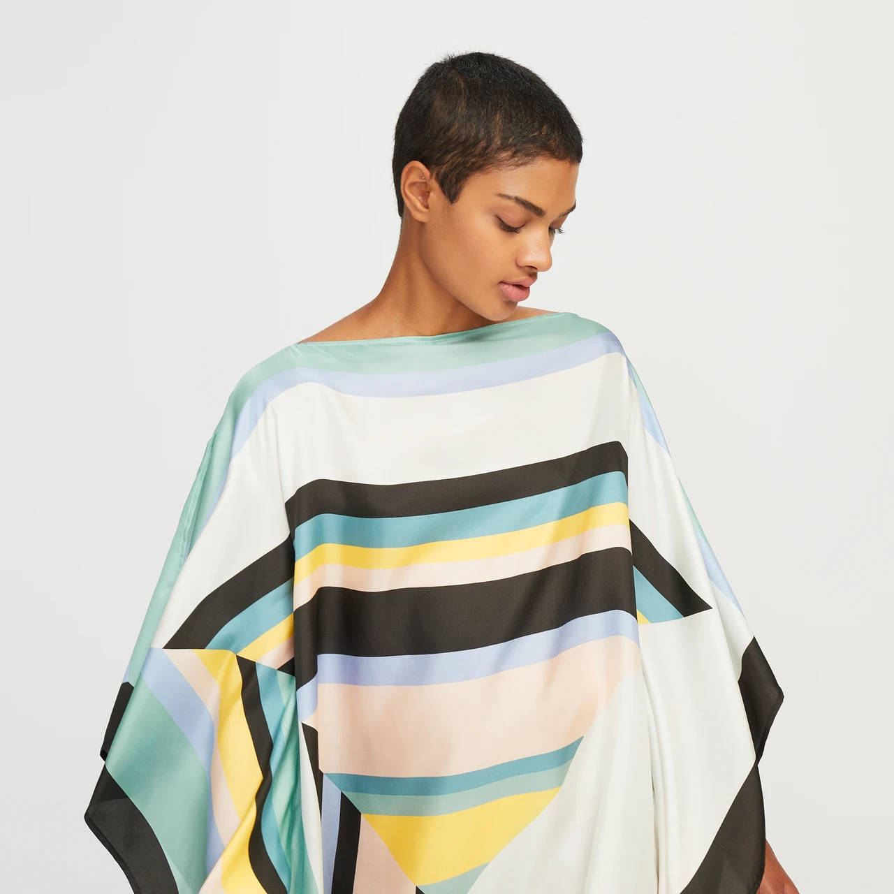 Chic Multicolor Stripe Flow Kaftan