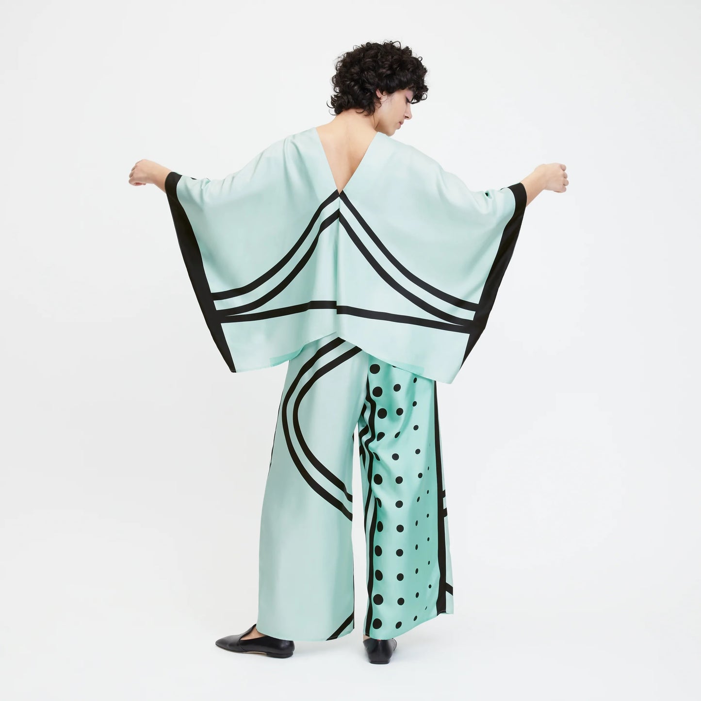 Mint Green Graphic Silk Co-ord Set – Contemporary Luxe