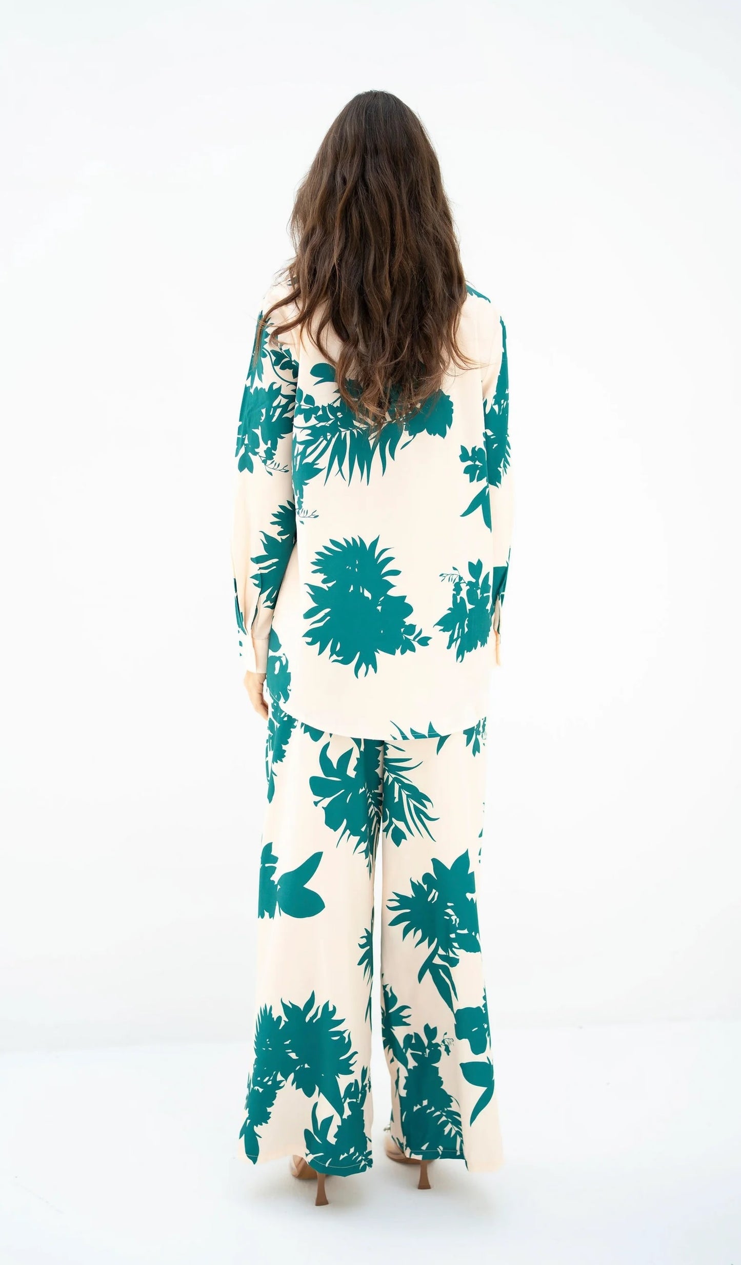 Botanical Bloom Co-ord Set – Effortless Chic in Emerald & Beige