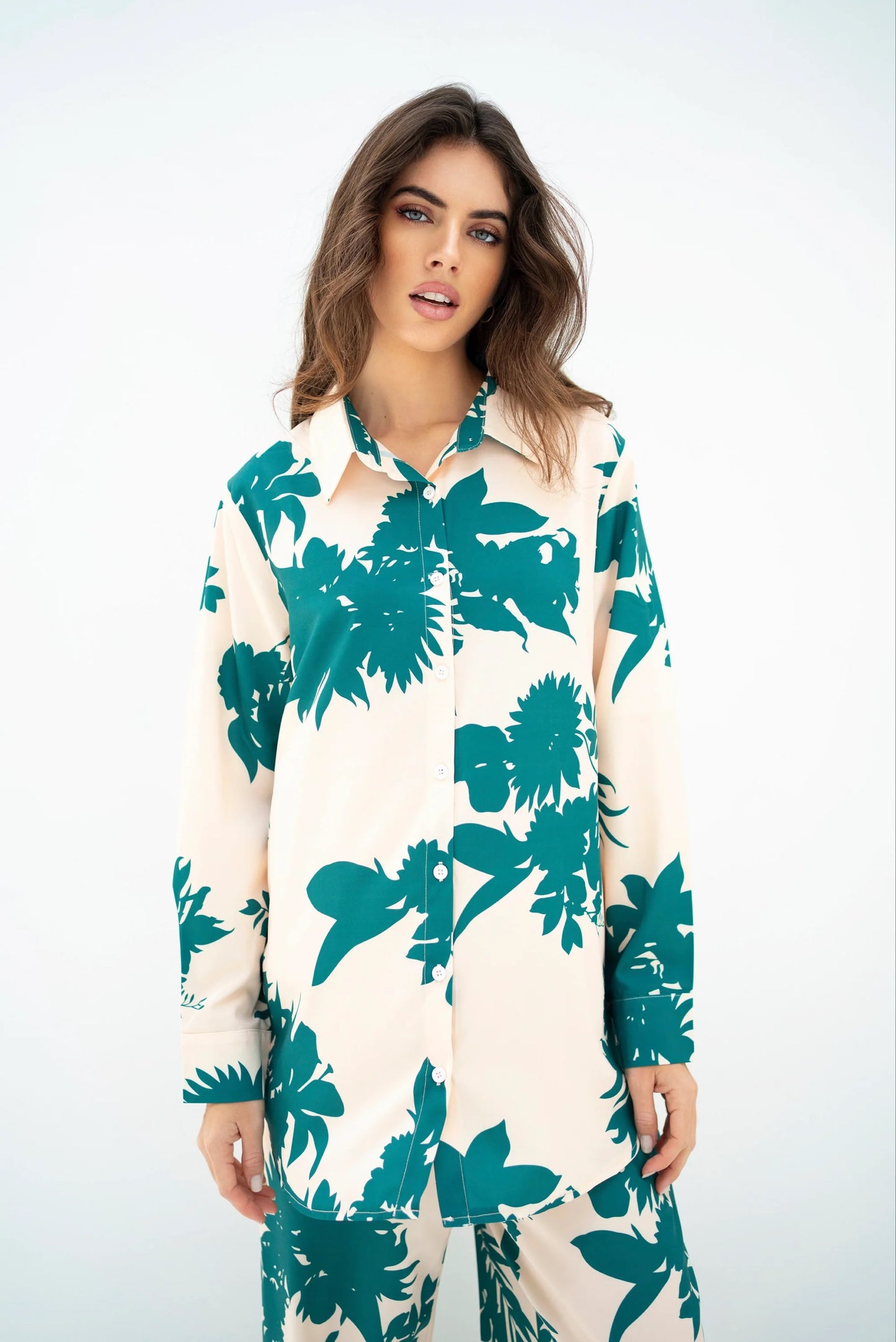 Botanical Bloom Co-ord Set – Effortless Chic in Emerald & Beige