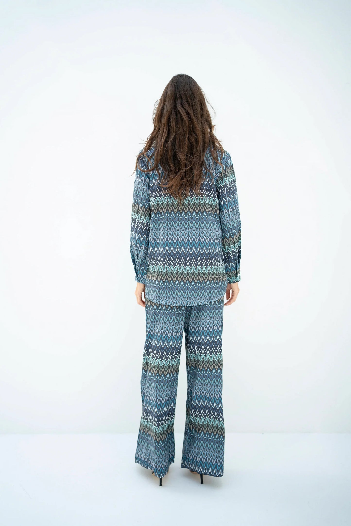 Ocean Wave Co-ord Set – Blue & Green Abstract Pattern