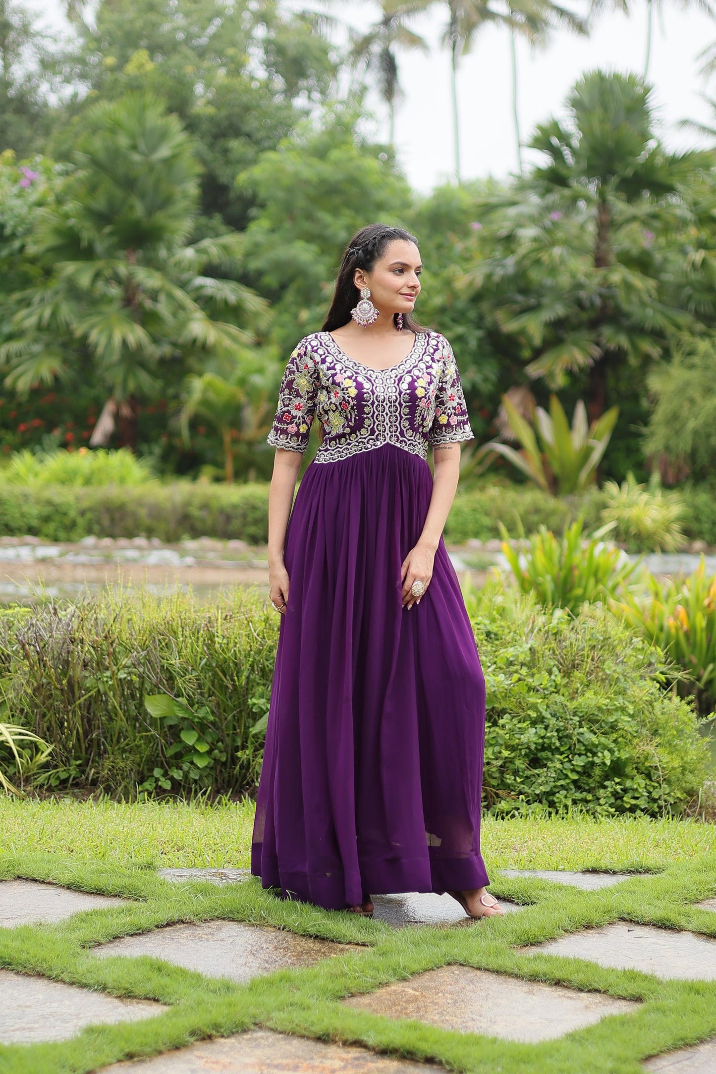 Luxury Embroidered Faux Blooming Gown – Zari & Sequins