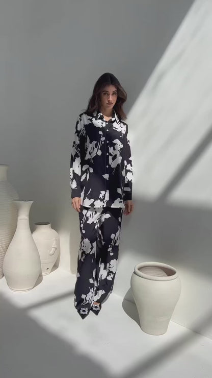 Geometric Cube Print Co-ord Set – Modern Luxe in Blue & Grey