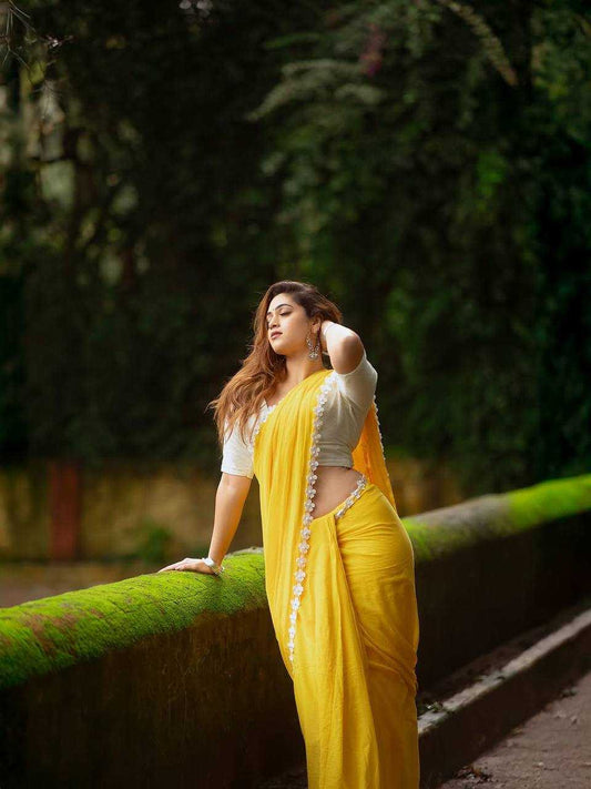 Soft Georgette Saree with Fancy Cholapi Flower Lace Border & White Dhupion Blouse