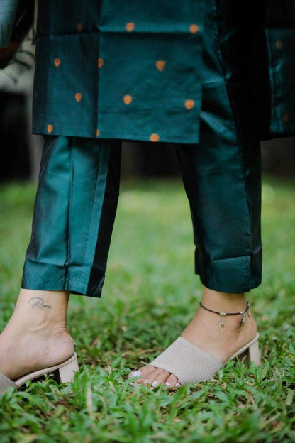 Elegant Jacquard Weaving Suit Set – Cerulean Edition